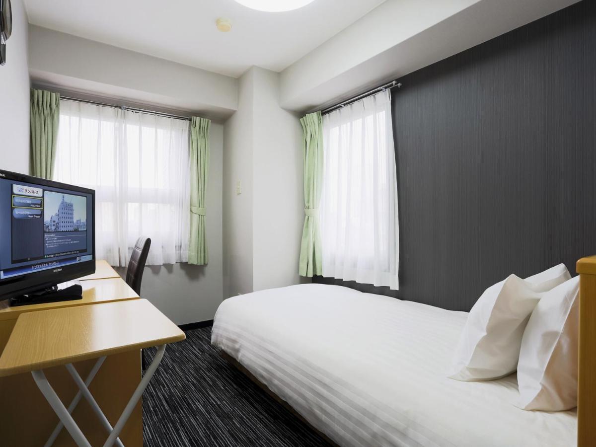 Business Hotel Sunpalace Tokyo Exterior photo